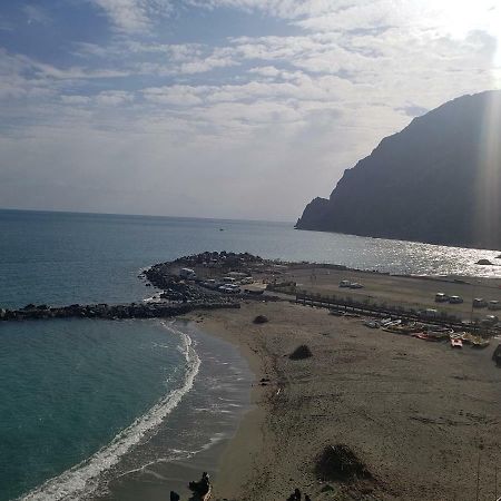 Olivia New Apt With - Ac Monterosso al Mare Luaran gambar