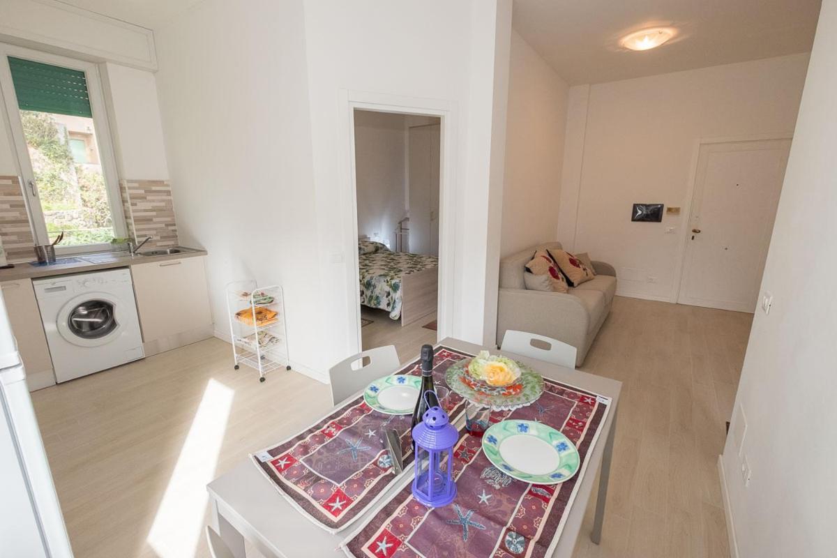 Olivia New Apt With - Ac Monterosso al Mare Luaran gambar